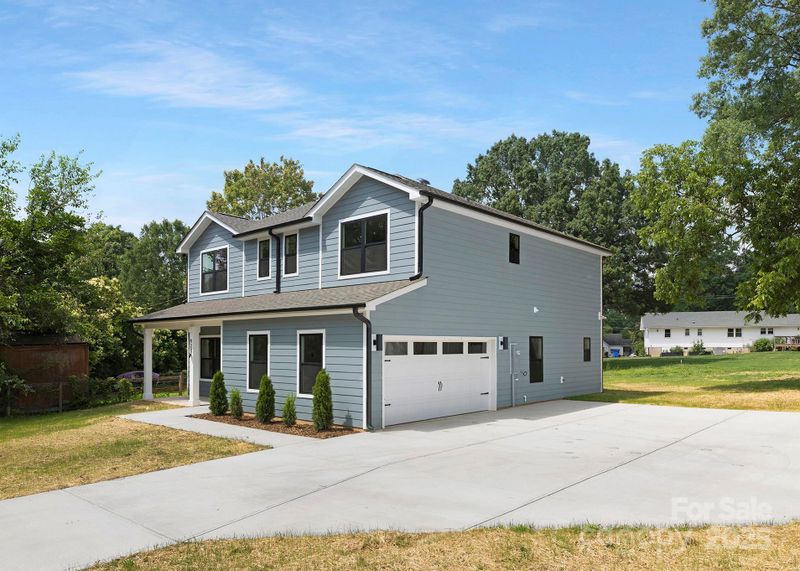 428 Clay St, Mooresville, NC 28115