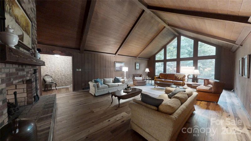 139 Cricket Creek Dr, Cherryville, NC 28021