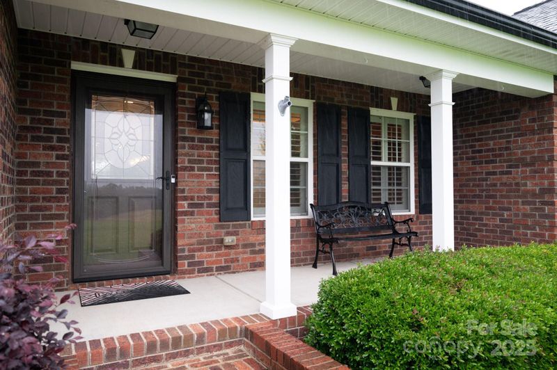 2817 Long Cir #1, Iron Station, NC 28080