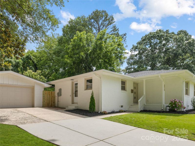 4929 Prentice Pl, Charlotte, NC 28210