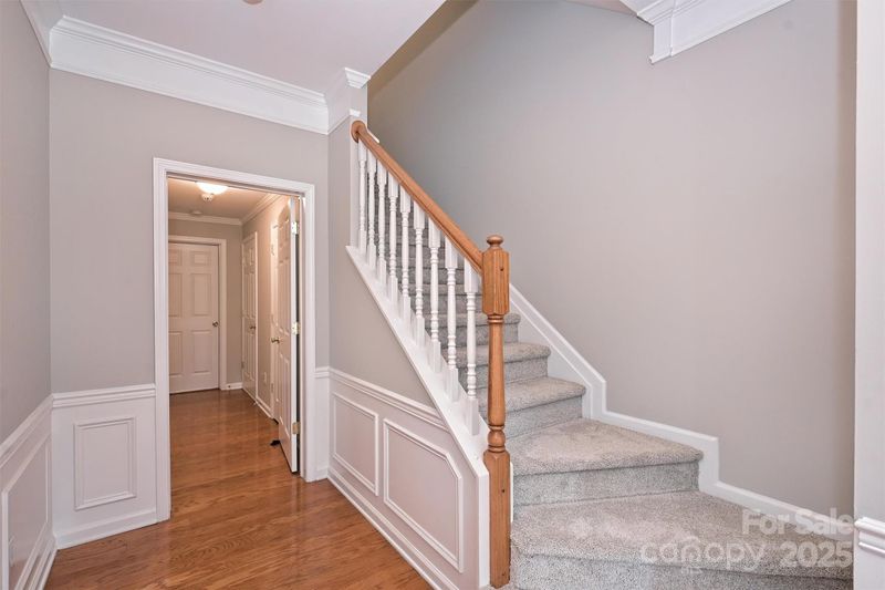 3014 Castleberry Ct, Charlotte, NC 28209