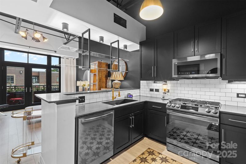 720 Governor Morrison St #219, Charlotte, NC 28211