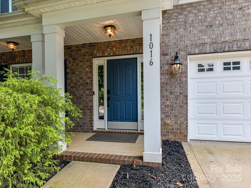 1016 Yellow Daisy Dr, Matthews, NC 28104