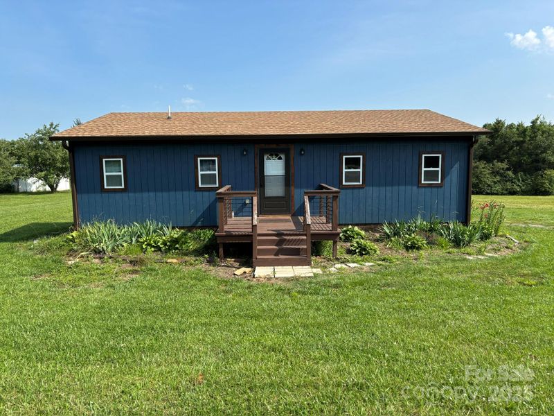 490 County Line Rd, Stony Point, NC 28678