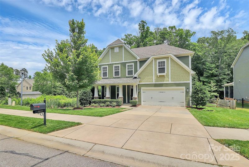 7011 Hyde Park Dr, Indian Trail, NC 28079