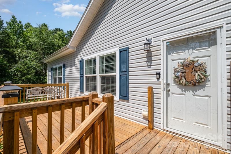 5720 Enochville School Rd, Kannapolis, NC 28081