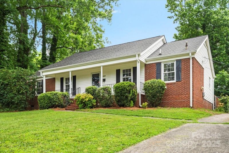 1512 Anthony Dr, Gastonia, NC 28052
