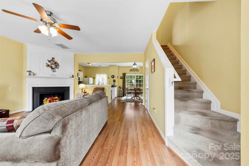 3247 Mannington Dr, Charlotte, NC 28270