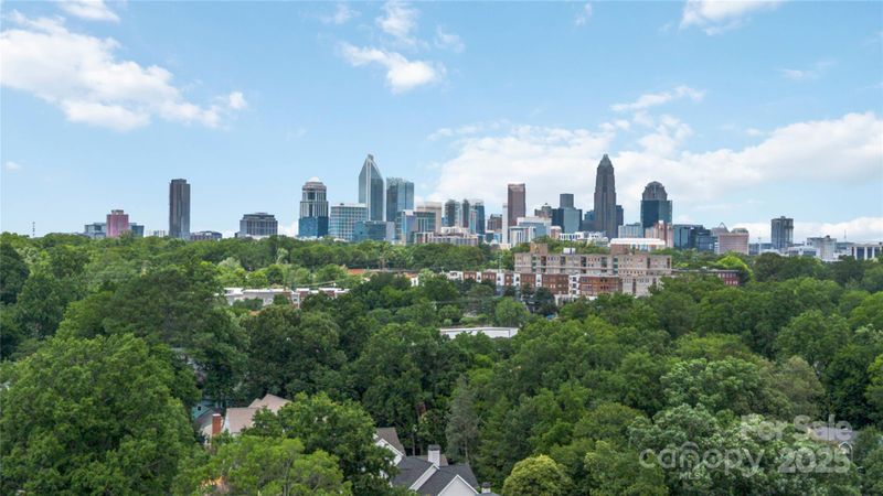 2131 Cumberland Ave, Charlotte, NC 28203