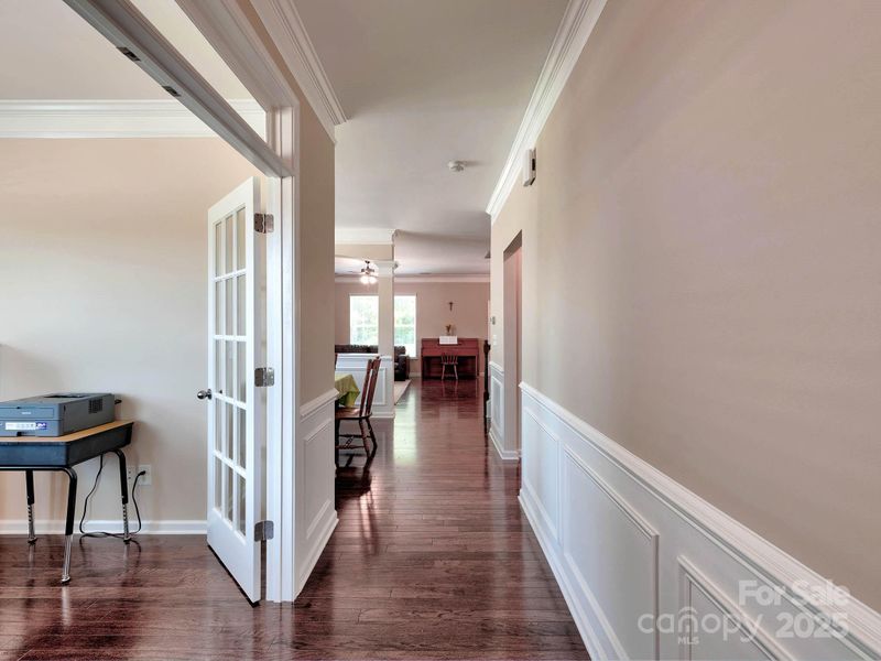 5797 Mcclintock Dr, Denver, NC 28037