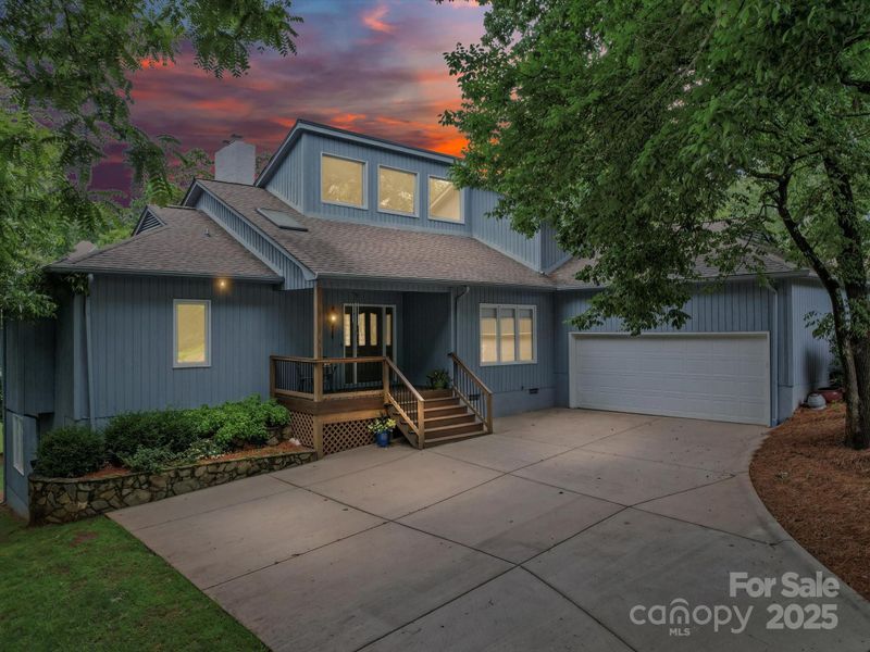 106 Boyter Ct, Cramerton, NC 28032