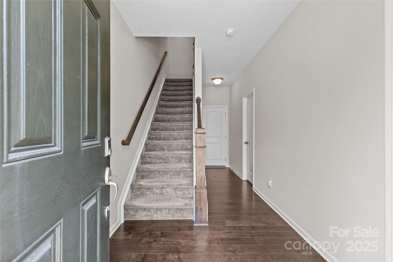 9620 Ainslie Downs St, Charlotte, NC 28273