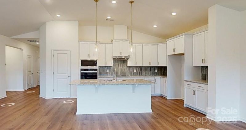 2025 Cunningham Farm Dr, Indian Trail, NC 28079