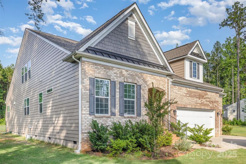 11226 Dappled Light Trl, Charlotte, NC 28227