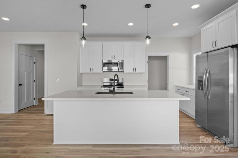 2412 Brantley Rd, Kannapolis, NC 28083