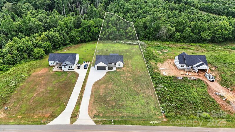 1019 Null Rd, Lincolnton, NC 28092