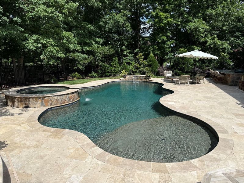 4806 Shannamara Dr, Matthews, NC 28104