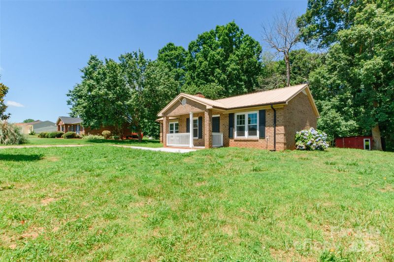 142 Single Oak Dr, Troutman, NC 28166