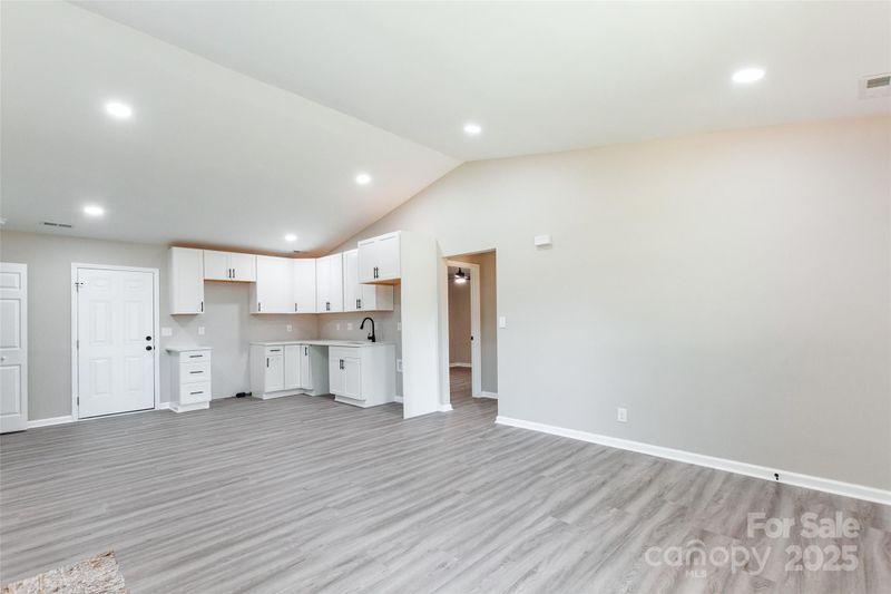142 Single Oak Dr, Troutman, NC 28166