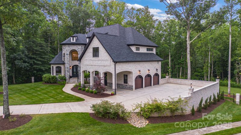 6327 Fox Tail Ln, Davidson, NC 28036