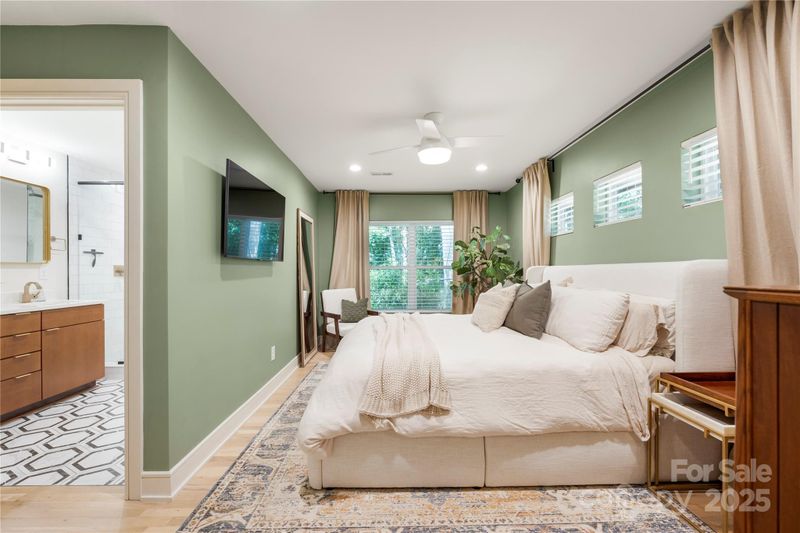 531 Manhasset Rd, Charlotte, NC 28209