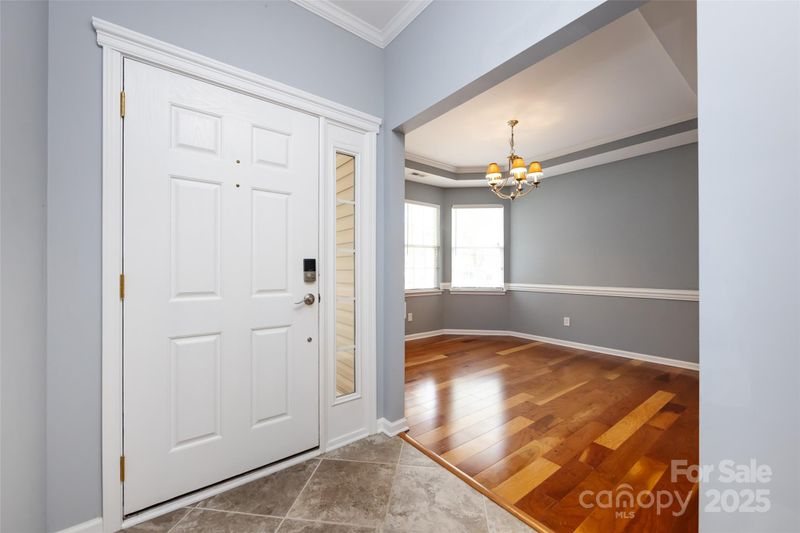1040 Stonedown Ln, Matthews, NC 28104
