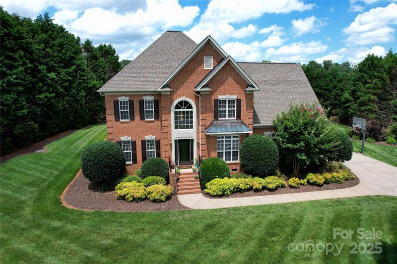 2019 Heirloom Ct, Matthews, NC 28104
