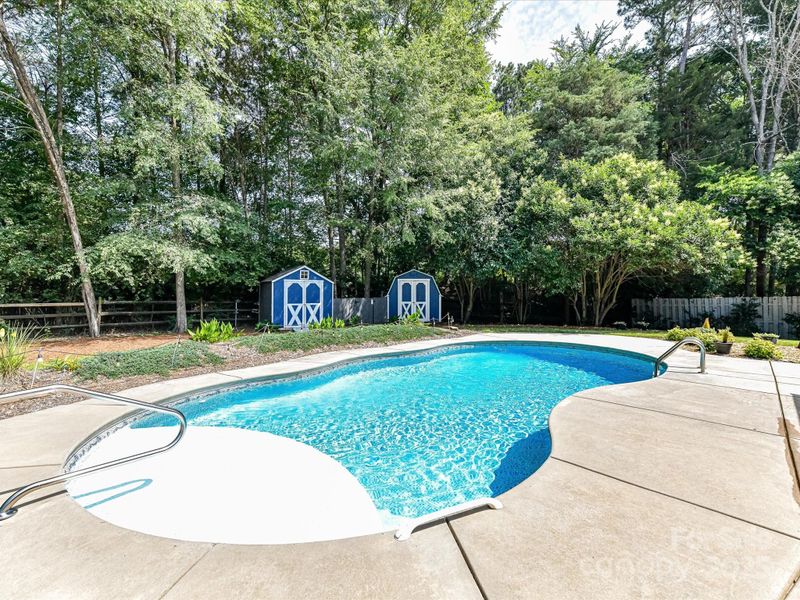 7139 Powder Mill Pl, Charlotte, NC 28277