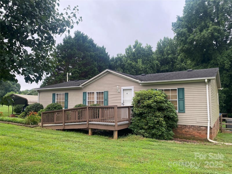 117 Haystack Ln, Olin, NC 28660