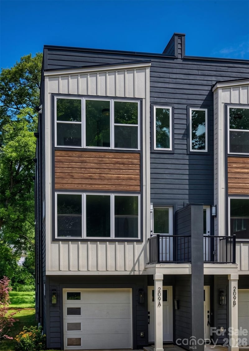 209 Coxe Ave #A, Charlotte, NC 28208