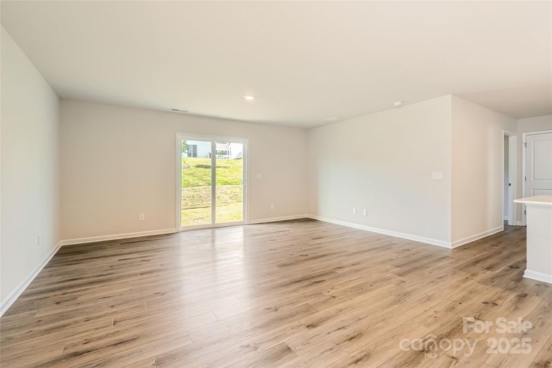 140 Astor St, Troutman, NC 28166