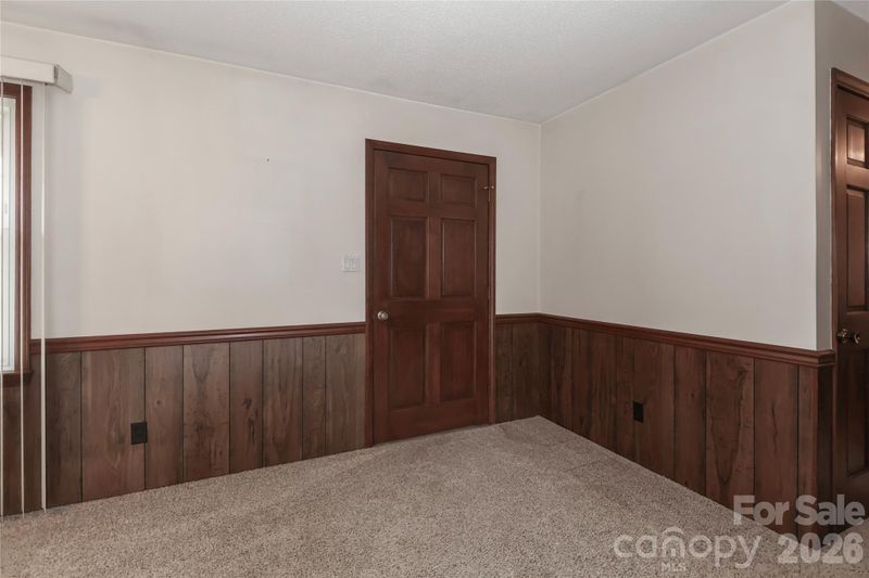 116 Deer Trail Rd, Statesville, NC 28677