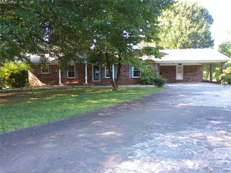 315 Terrace Pl #9, Lincolnton, NC 28092