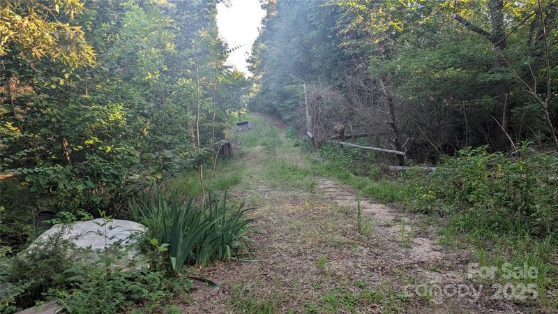 2592 Boyd Rd, Blackstock, SC 29014