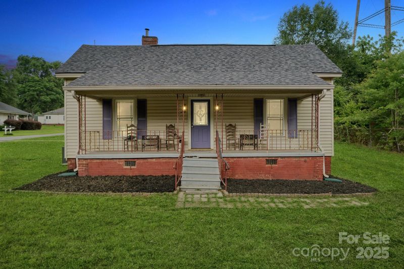 626 Cabarrus Ave W, Concord, NC 28027