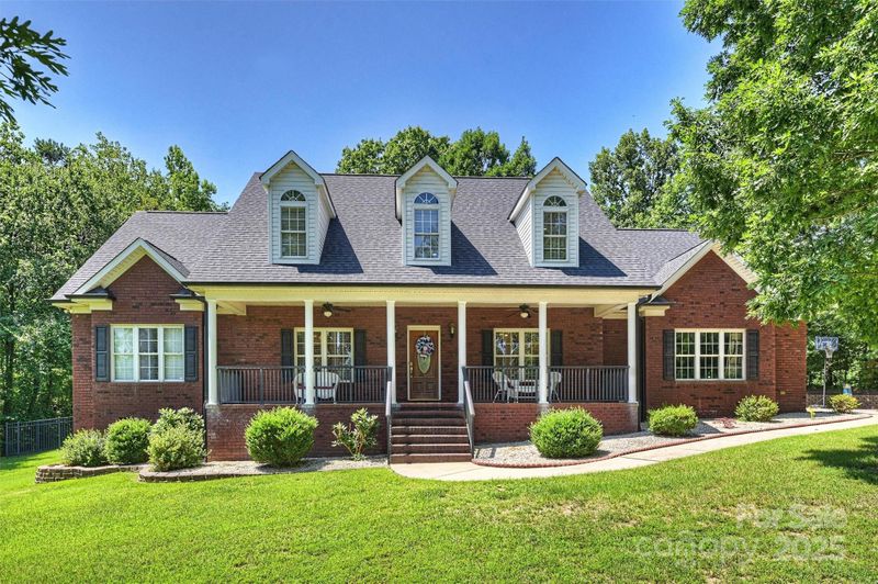 6309 Chamar Cir, Kannapolis, NC 28081