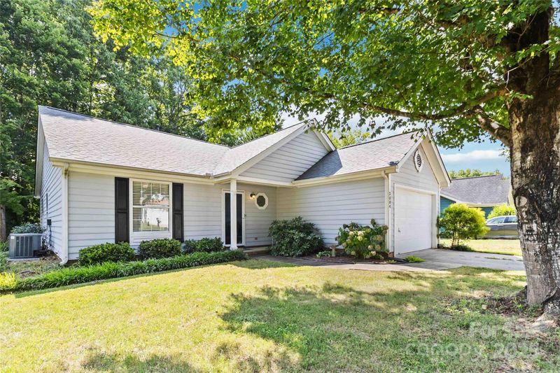 3004 Walsingham Ct, Matthews, NC 28105