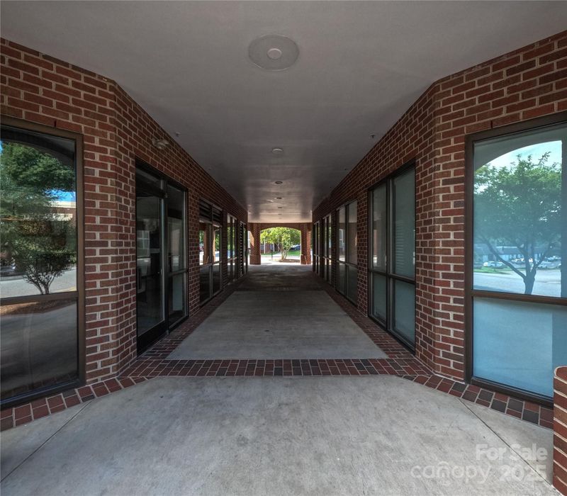 1410 4th Street Dr NW #303, Hickory, NC 28601