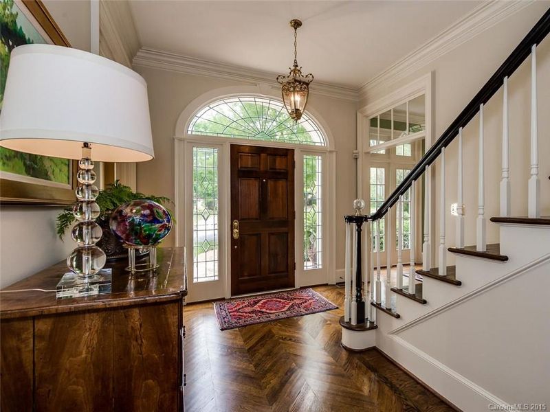 2105 Foxcroft Woods Ln, Charlotte, NC 28211