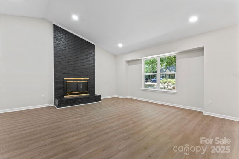 5534 Great Wagon Rd, Charlotte, NC 28215