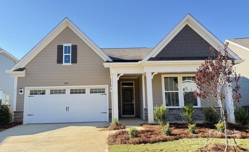 1052 Mapletree Ln, Indian Trail, NC 28079