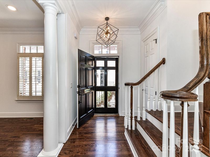 344 S Laurel Ave, Charlotte, NC 28207