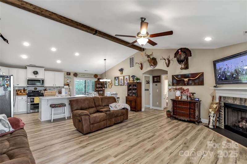 2757 Bobcat Rd, Heath Springs, SC 29058