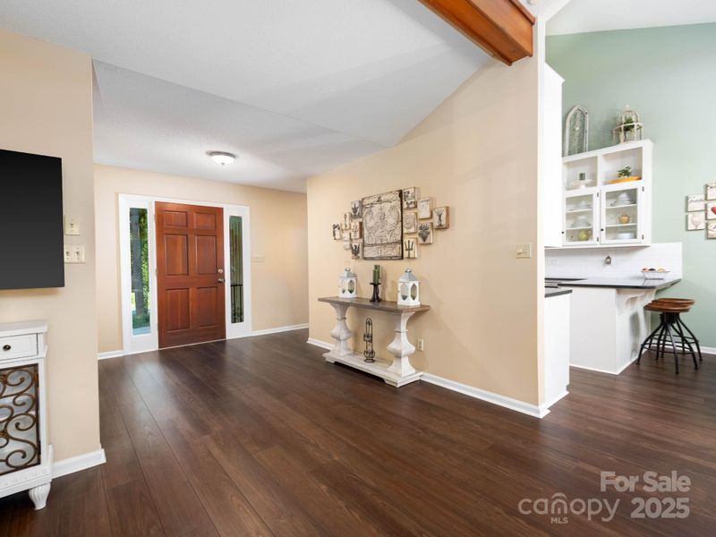 7874 Golf Course Dr N, Denver, NC 28037