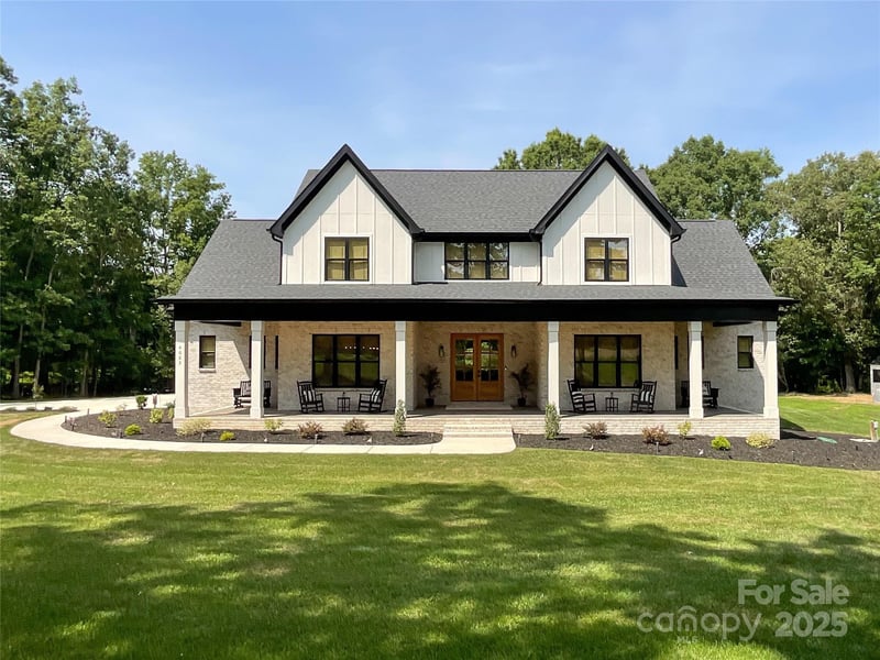 4023 Yesteryears Ln, Marshville, NC 28103