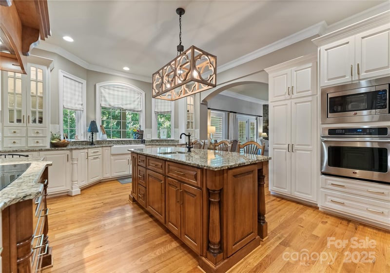 2818 Levinfield Ct, Lincolnton, NC 28092