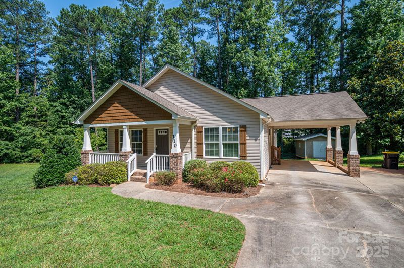 110 Leeper Ave, Belmont, NC 28012