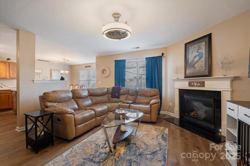 6340 Ziegler Ln, Charlotte, NC 28269