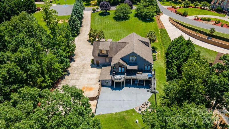 313 Sunset View Ct, York, SC 29745