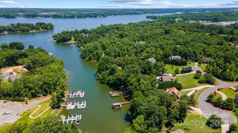 313 Sunset View Ct, York, SC 29745